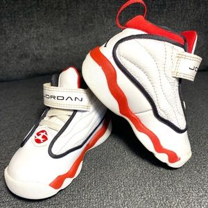 Like New Nike Air Jordan Pro Strong Toddler Shoes Size 5C DC7910-101